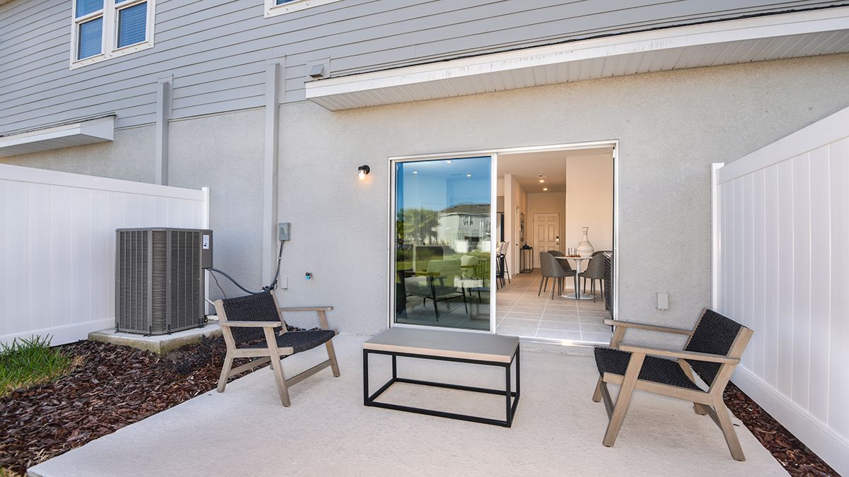 Edgestone-Jasmine-patioin