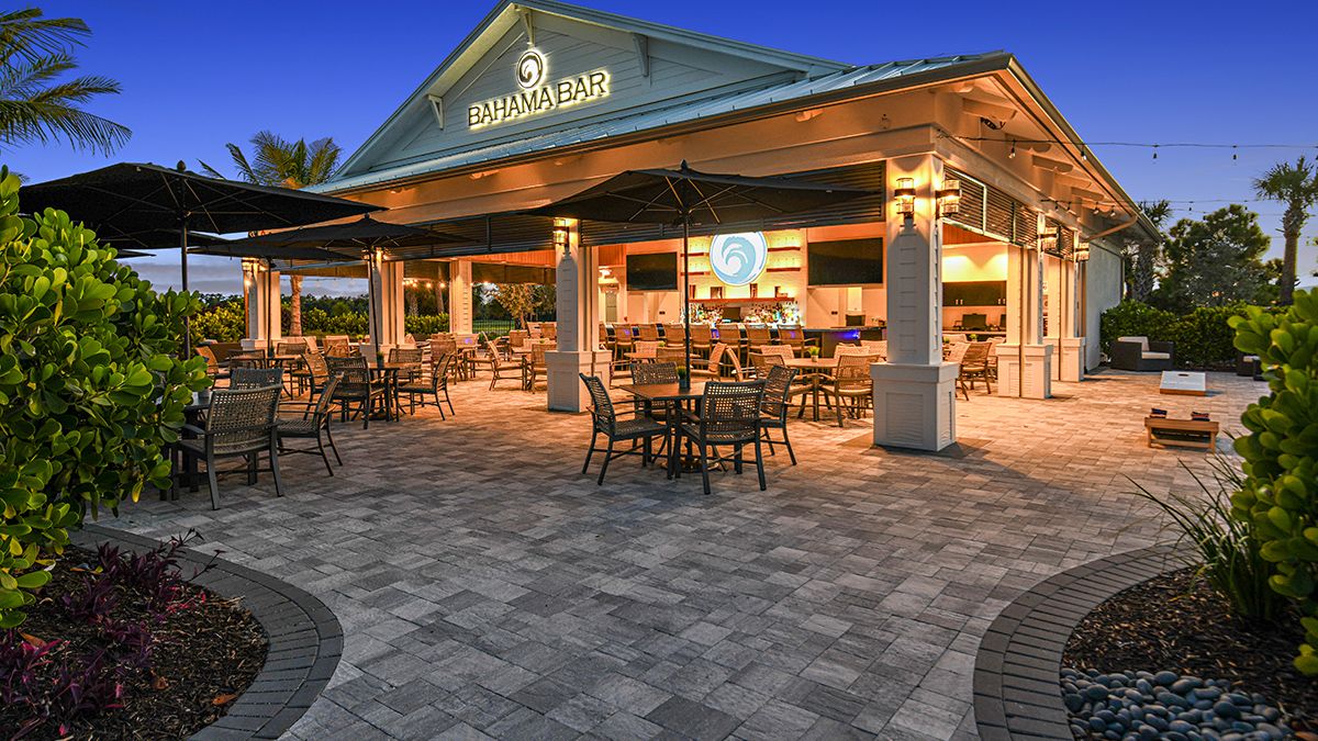 Esplanade-at-Azario-Bahama-Bar-1611-1200x675