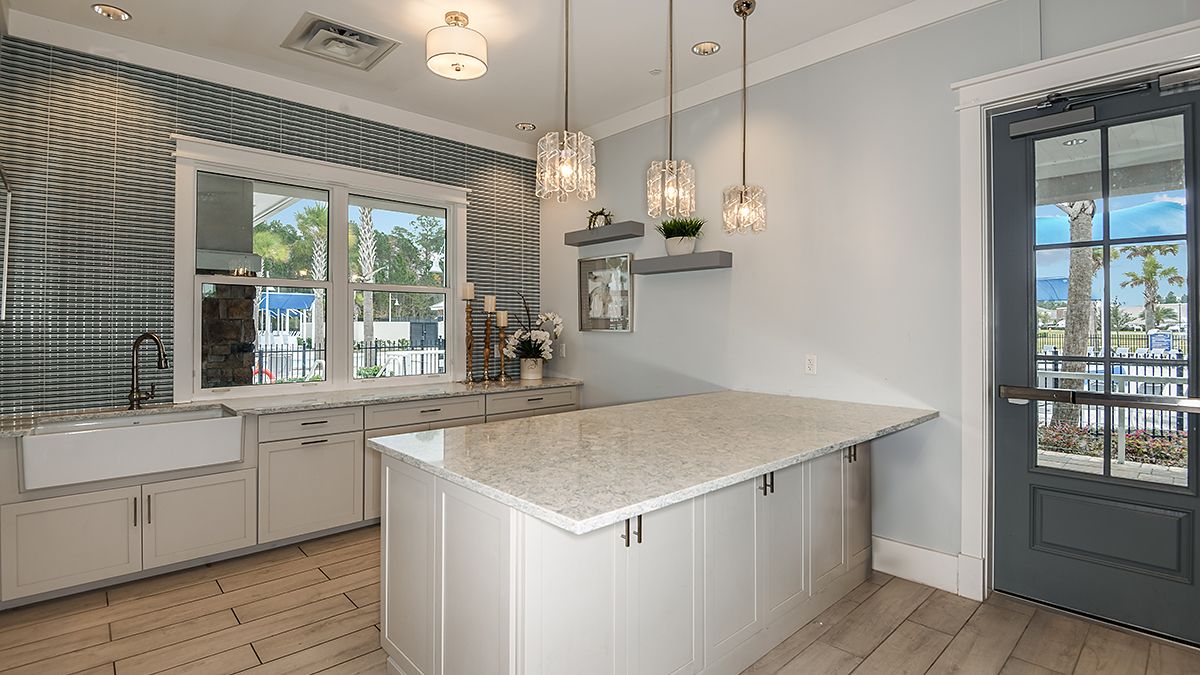 Silverleaf-Amenities-Center1461-1200X675