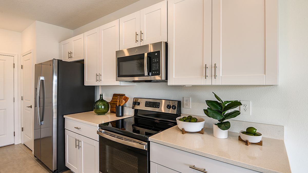 Marion-Creek-Maple-daytime-3787-1200x675