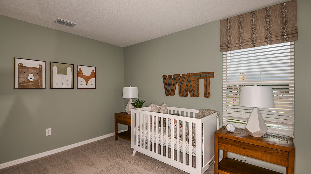 Marion-Creek-Maple-daytime-3834-1200x675