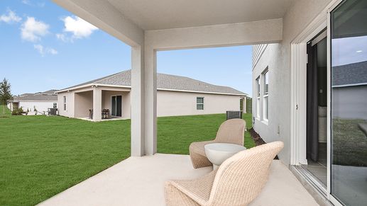Marion-Creek-Maple-daytime-3840-1200x675