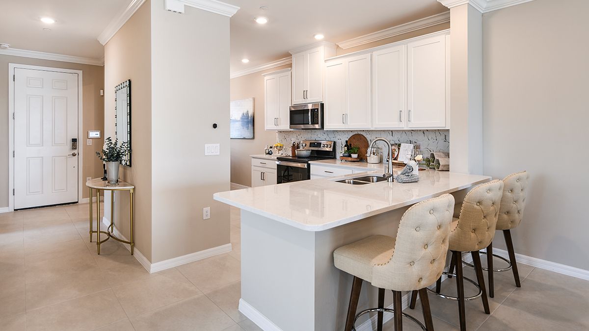 Kitchen-Esp-Lake-Club-Avanti-VII-5295-1200x675