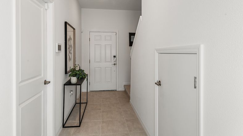 Jasmine Model - Foyer
