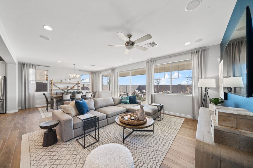 Parkside Almeria_RM2 Great Room