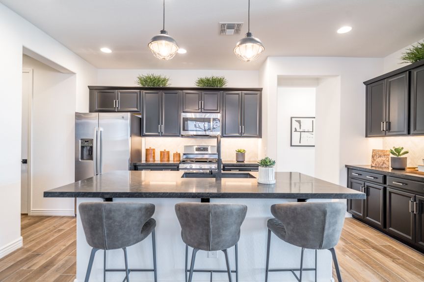 Hawes Encore Sapphire_Kitchen 1