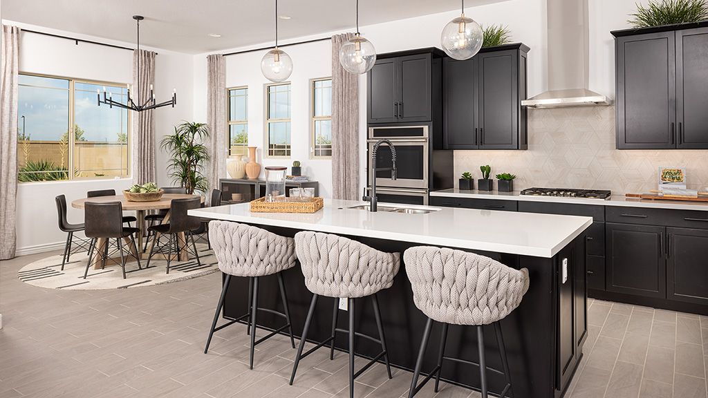 Legado Landmark Lewiston Kitchen Dining