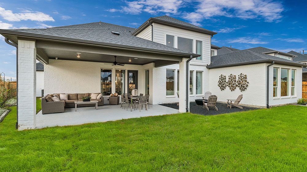 2TMReshoot Palisade 70s Back yard20221101