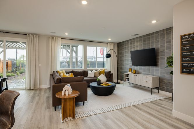 105 Cypress