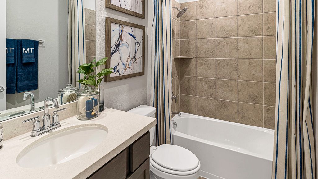 15TM Model Orchid1318 N Yellow Rose Ct20240226