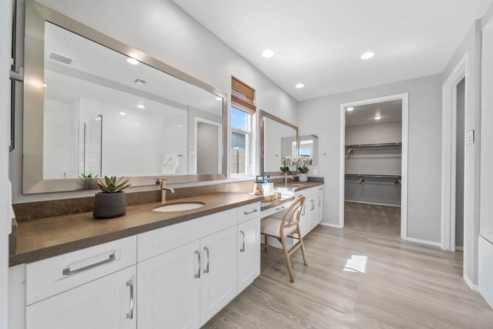 Ovation at MeridianPowellPrimary Bath 1