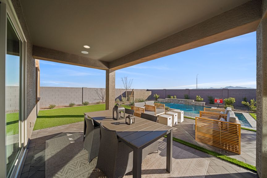 Parkside AlmeriaRM4 Backyard  4