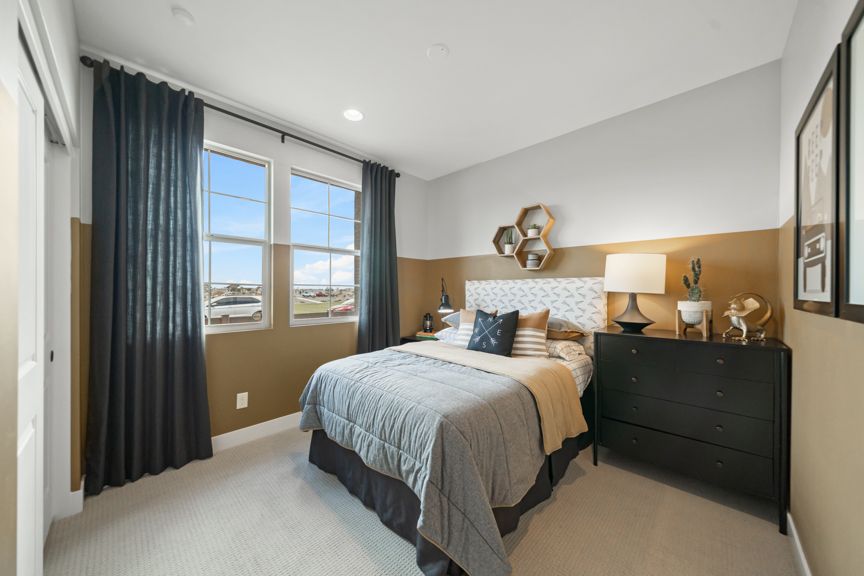 Parkside Los Cielos RM2 Bed 2