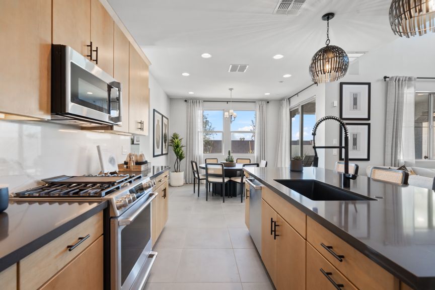 Parkside Los Cielos RM4 Kitchen  3