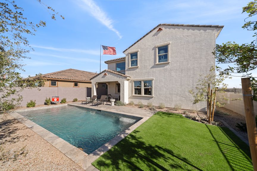 Parkside Los Cielos RM4 Backyard  2