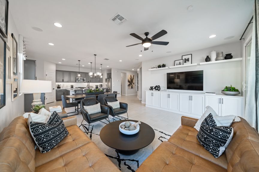 Parkside Rio Vista 351 Great Room  3