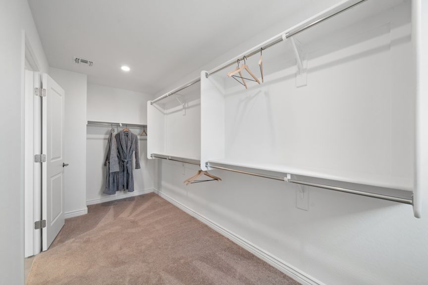 Parkside Rio Vista 35-4 Primary Walk-in Closet