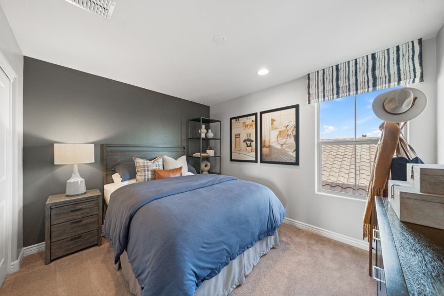 Parkside Rio Vista 35-4 Bed 2