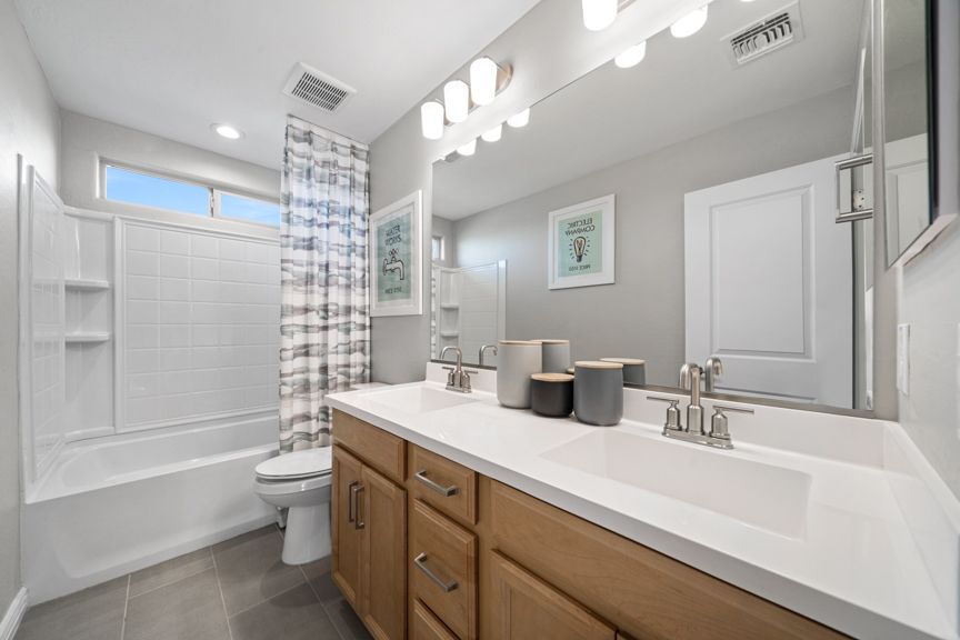 Parkside Rio Vista 35-4 Bath 2