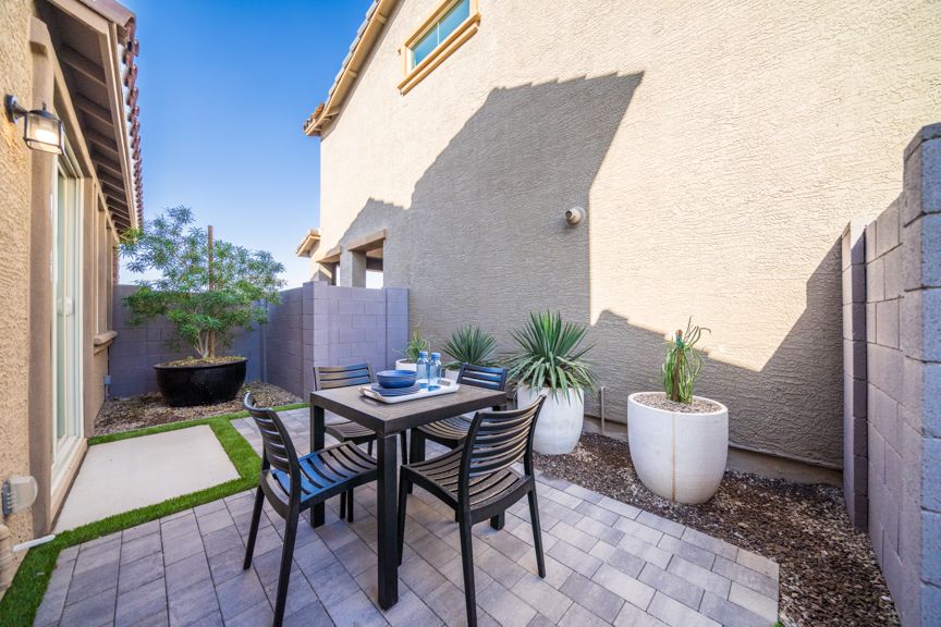 Parkside Villas RM3 Backyard 1