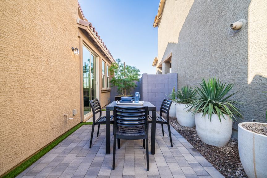 Parkside Villas RM3 Backyard 2