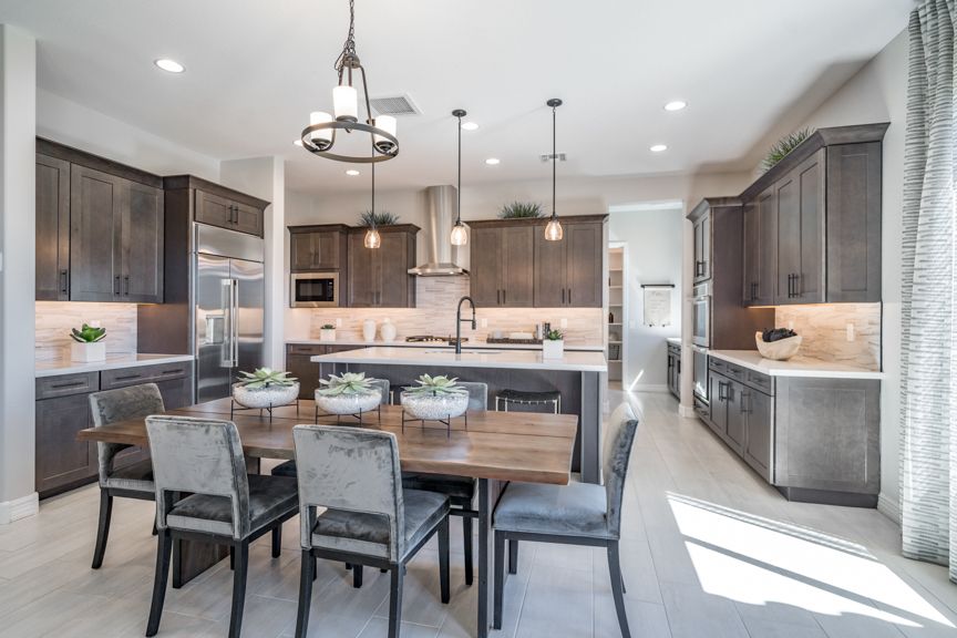 Allen Ranches Expedition HamptonKitchen  3