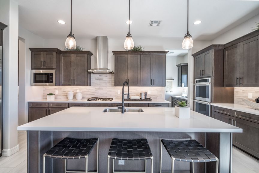 Allen Ranches Expedition HamptonKitchen 6