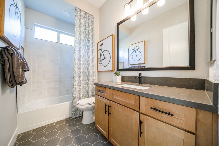 CantaMia Cadence_Bath 2