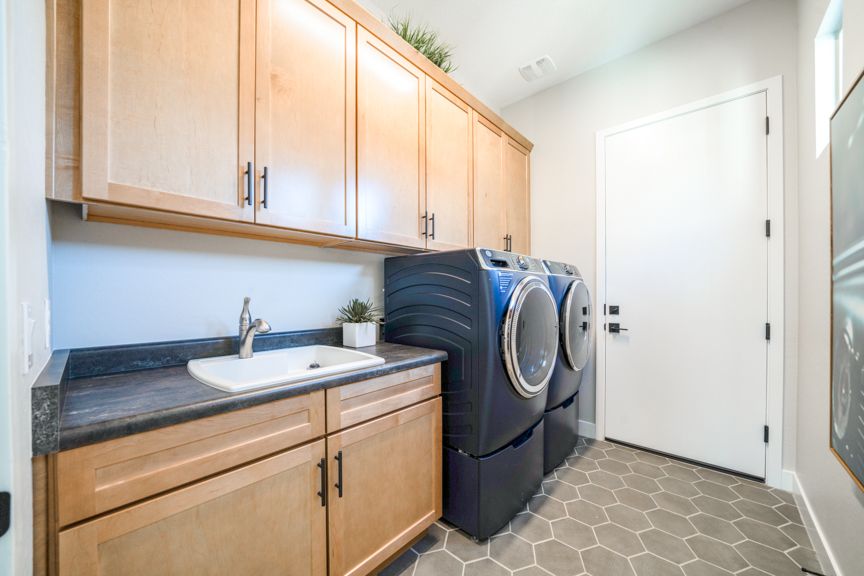 CantaMia Cadence_Laundry