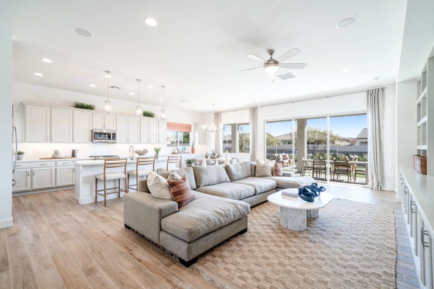 CantaMia HillaryGreat Room  1