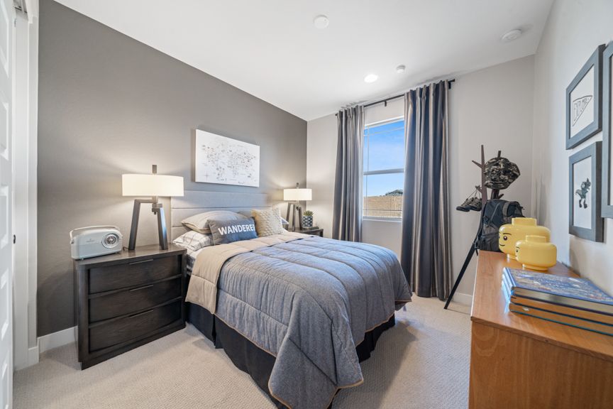 Lucero Sandstone_Bedroom 2