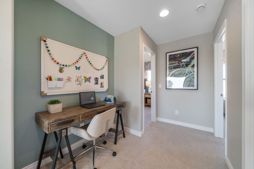 Lucero Discovery Sienna_Tech