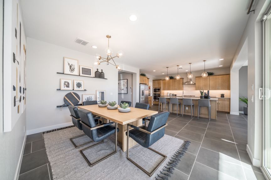 Hawes Encore RedwoodDining  Kitchen