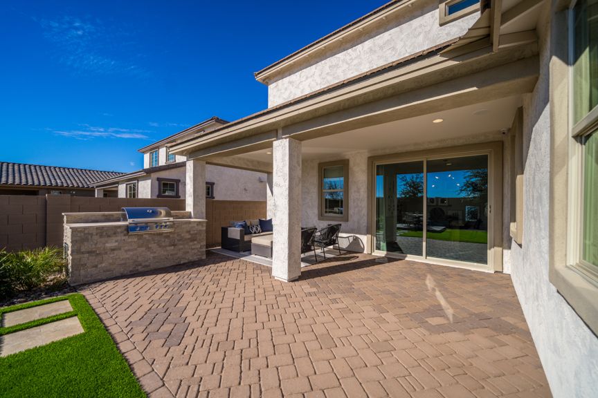 Hawes Encore RedwoodBackyard  3