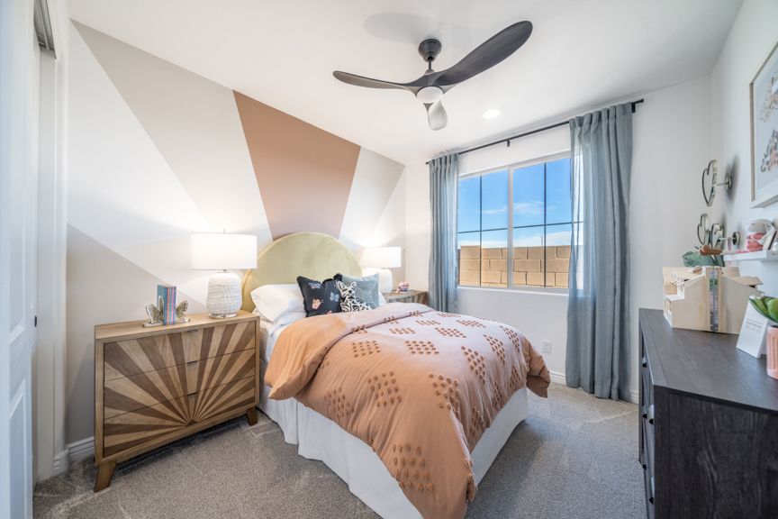 Hawes Encore Sapphire_Bedroom