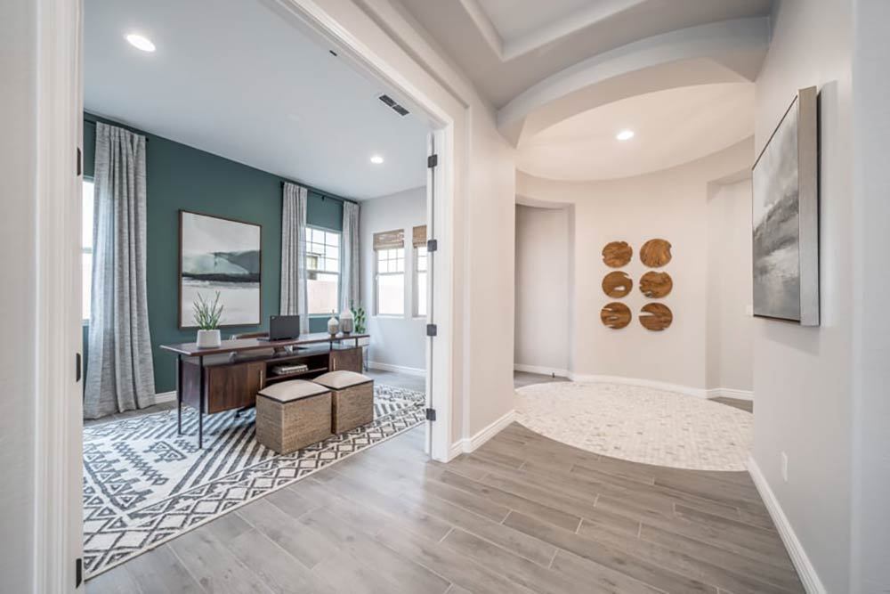 Hawes Landmark Windsor Foyer  Study