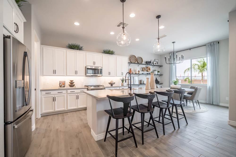 Hawes Landmark Windsor Kitchen  2