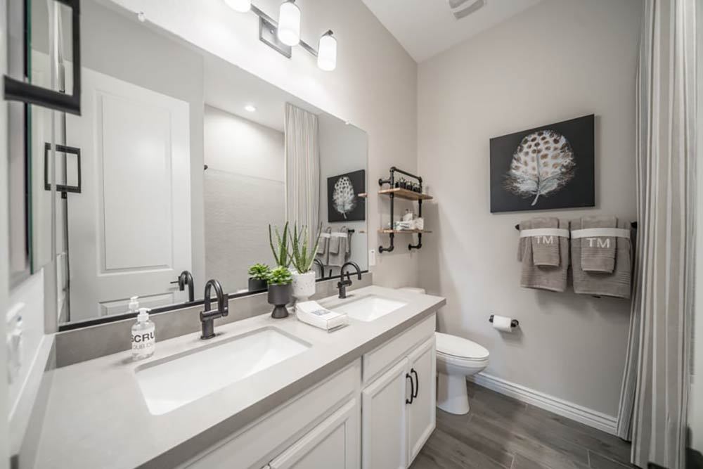 Hawes Landmark Windsor Bath 2