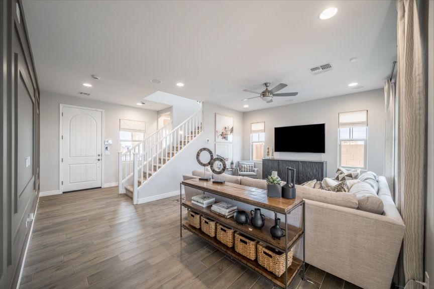 Hawes Venture I Foyer  Great Room