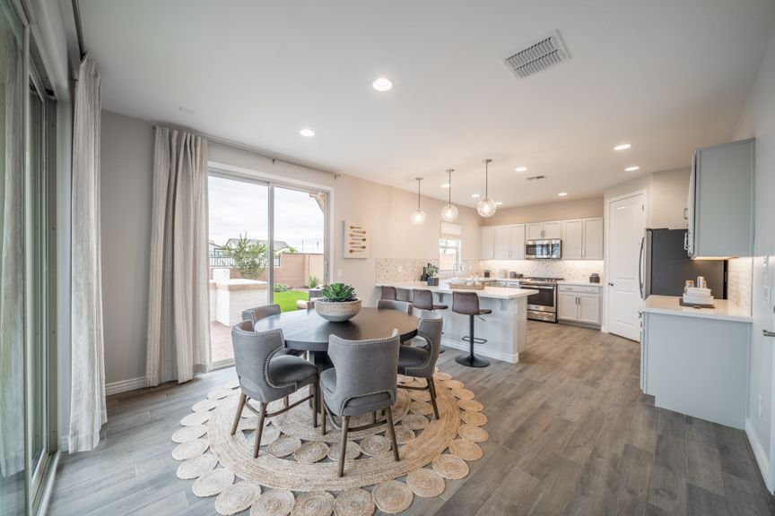 Hawes Venture I Kitchen  Dining