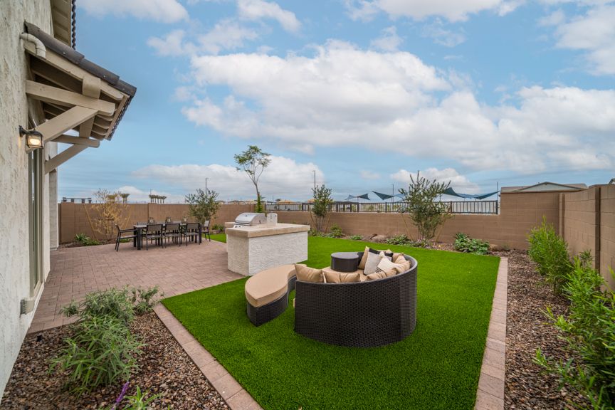 Hawes Venture I Backyard  3