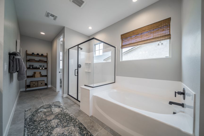 Hawes Ventur I_Jasper Primary Bath