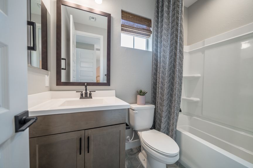 Hawes Ventur I_Jasper Bath 2