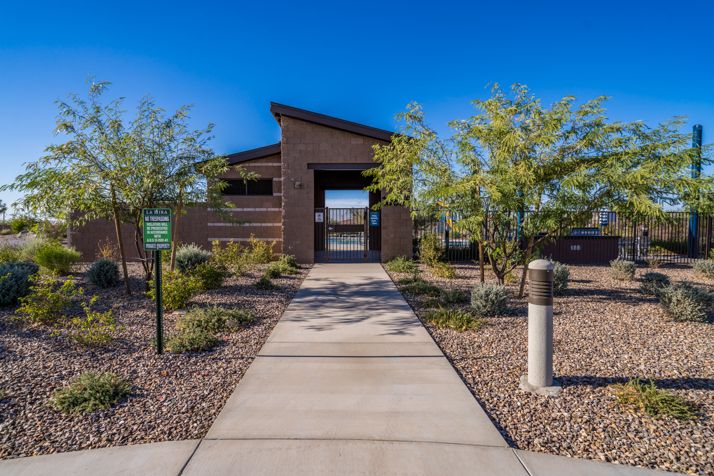 La Mira_Pool Entrance