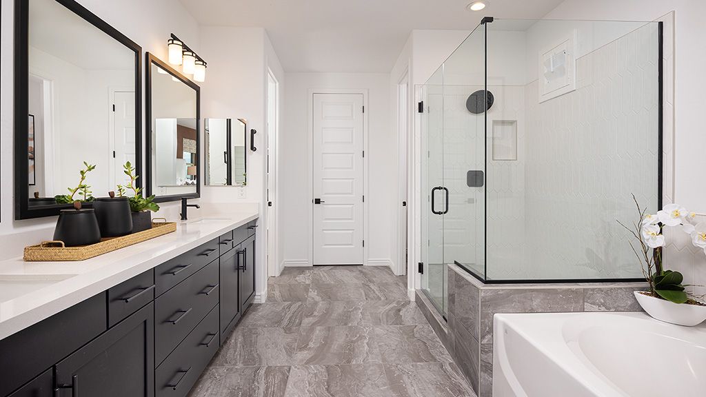 Legado Landmark Lewiston Primary Bath