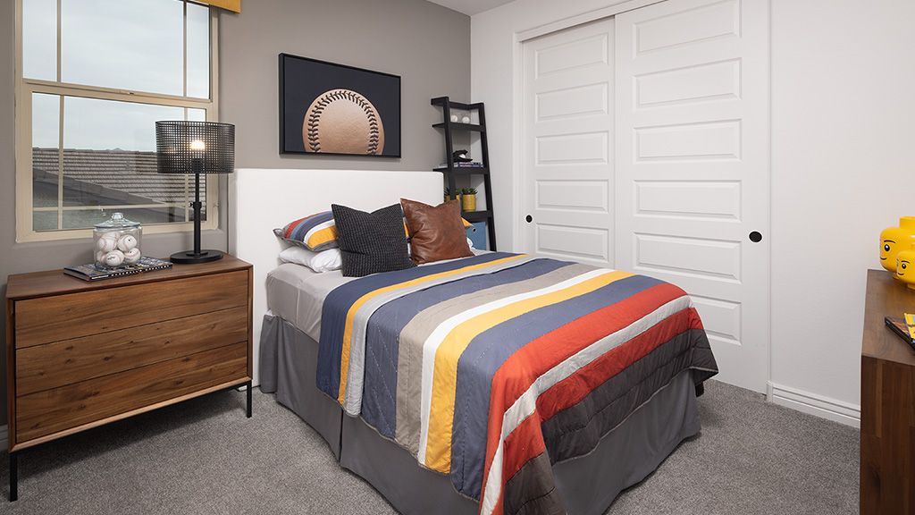 Legado Landmark Lewiston Bed 2