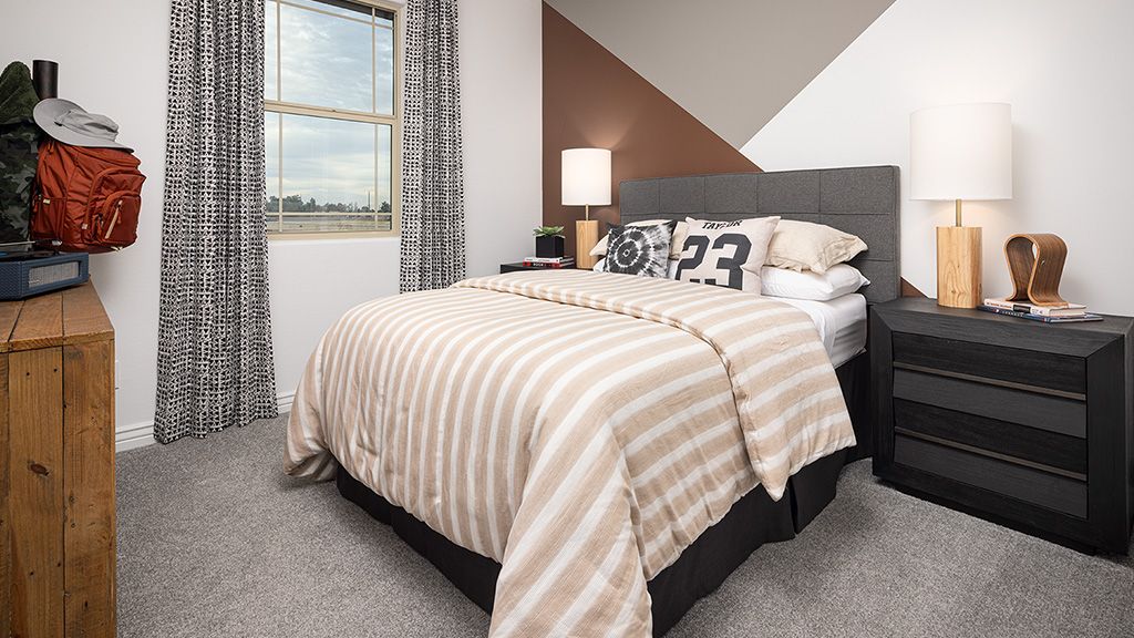 Legado Landmark Lewiston Bed 3