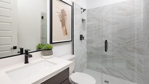 Legado Landmark Lewiston Bath 4
