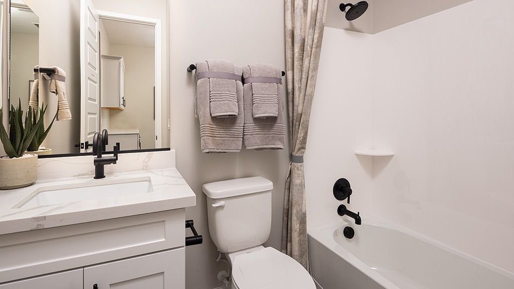 Legado Voyage Breckenridge Bath 2