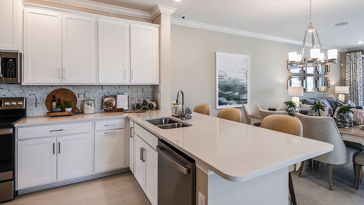 Kitchen-Esp-Lake-Club-Avanti-VII-5298-1200x675